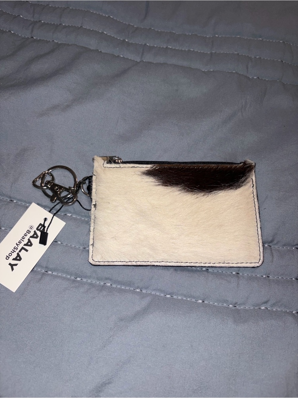 Baalay new Cowhide Card Holder Keychain - White & Brown